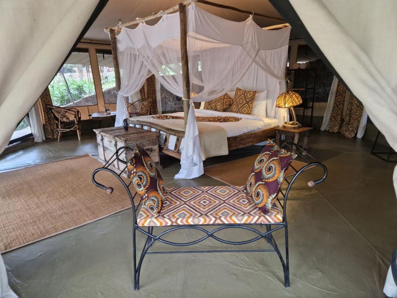 Dolly Farm & River Camp, Luxury Tents Usa River Εξωτερικό φωτογραφία
